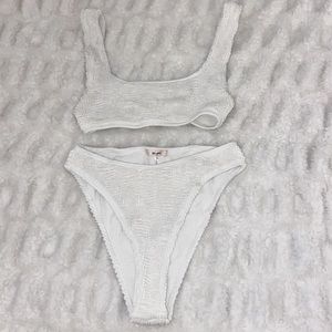 Textured white/creme bikini; ONESIZE ONLY